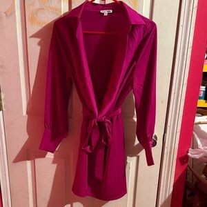 Fashion Nova Fuchsia Low Cut Dress Never Worn